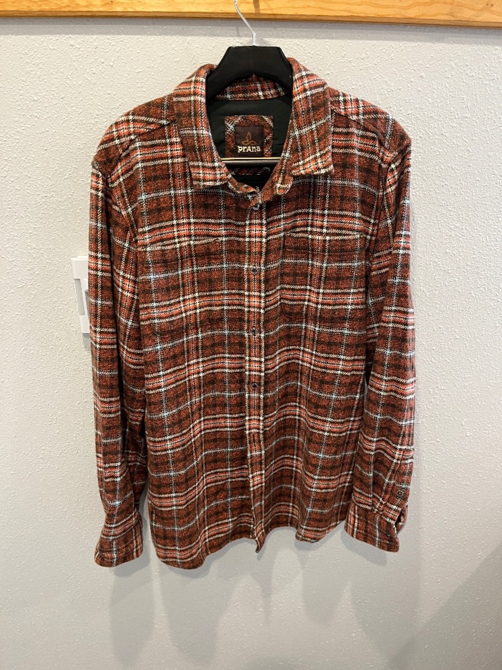 prana Men's 100% Organic Cotton Plaid Shirt Orange Brown L